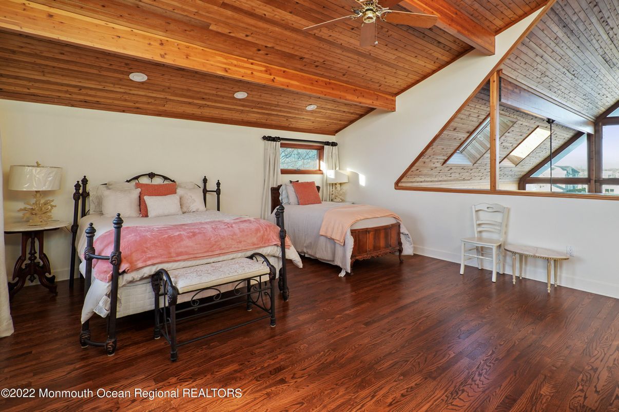 Bedroom, Interior, Wooden Beams, Wooden Ceilings, Wood Texture Flooring