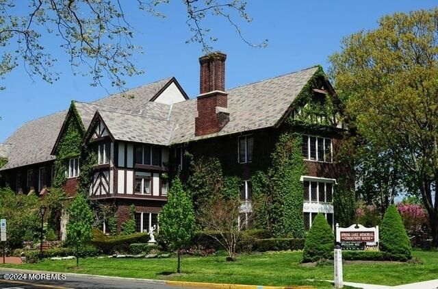 Exterior, Facade, Brick Facade, Tudor Revival