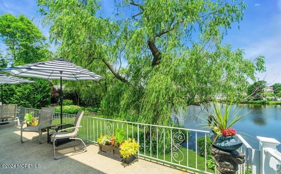 Exterior, Lake, Water