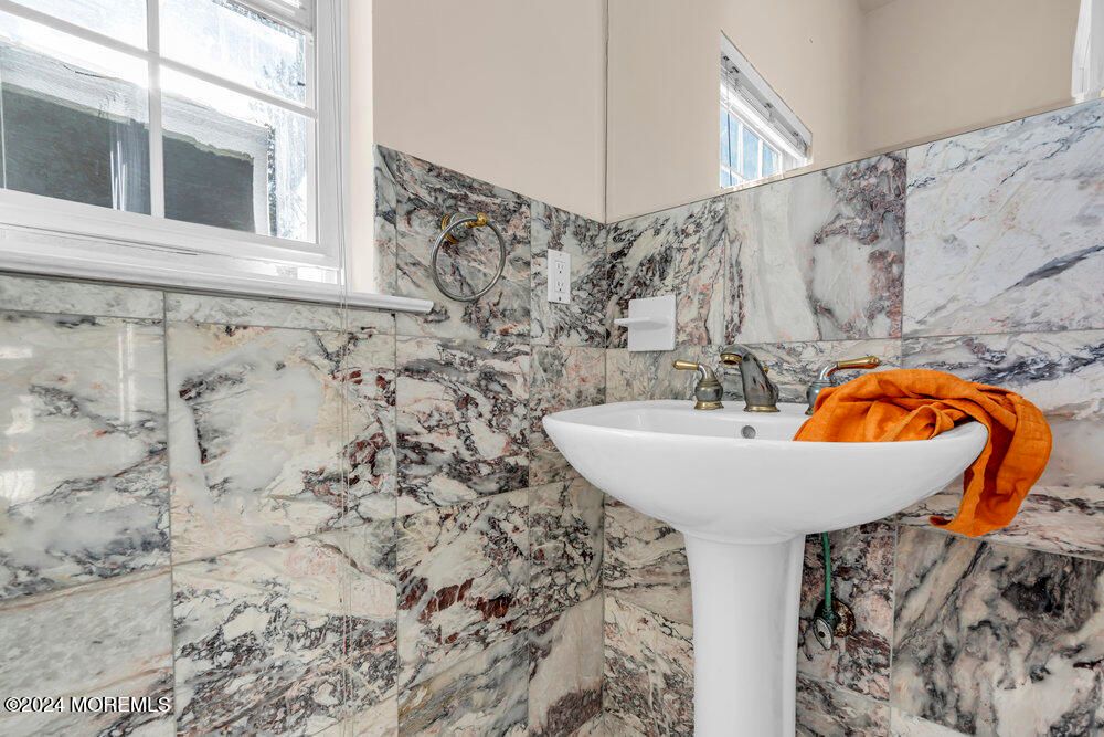 Bathroom, Interior, Marble Walls