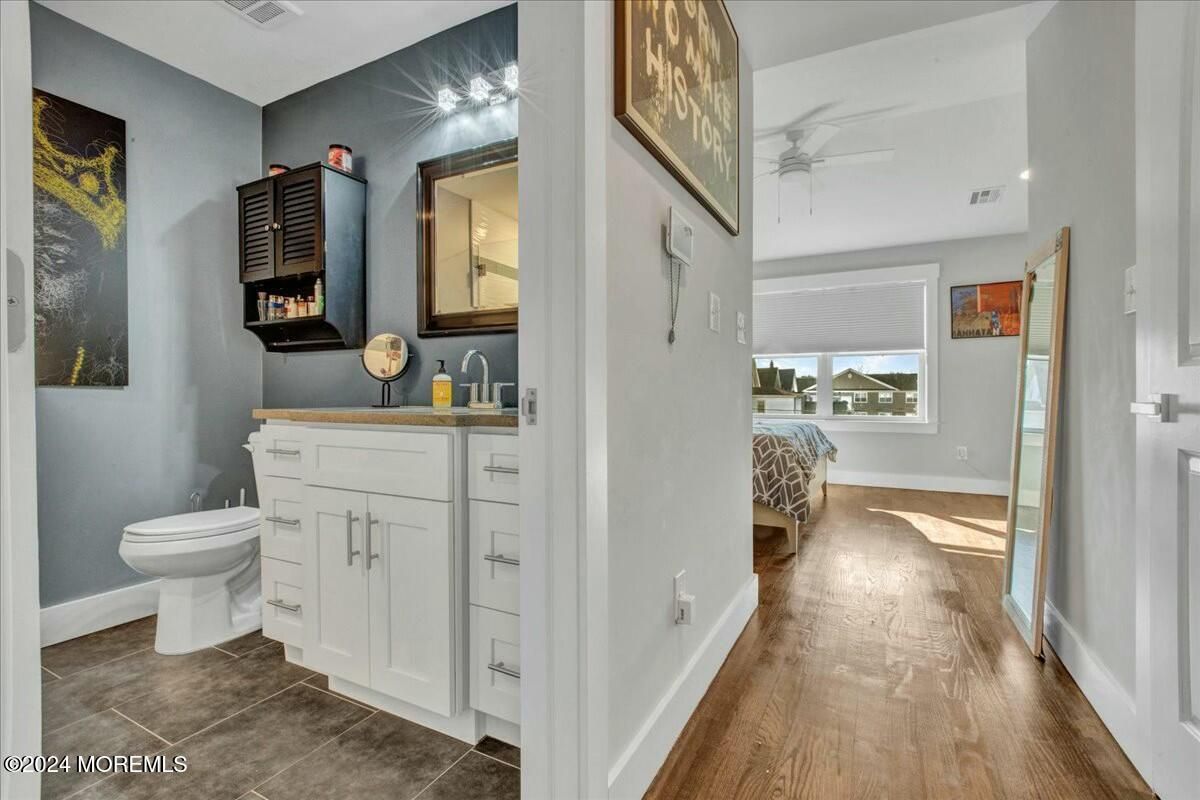 Bathroom, Interior, Wood Texture Flooring