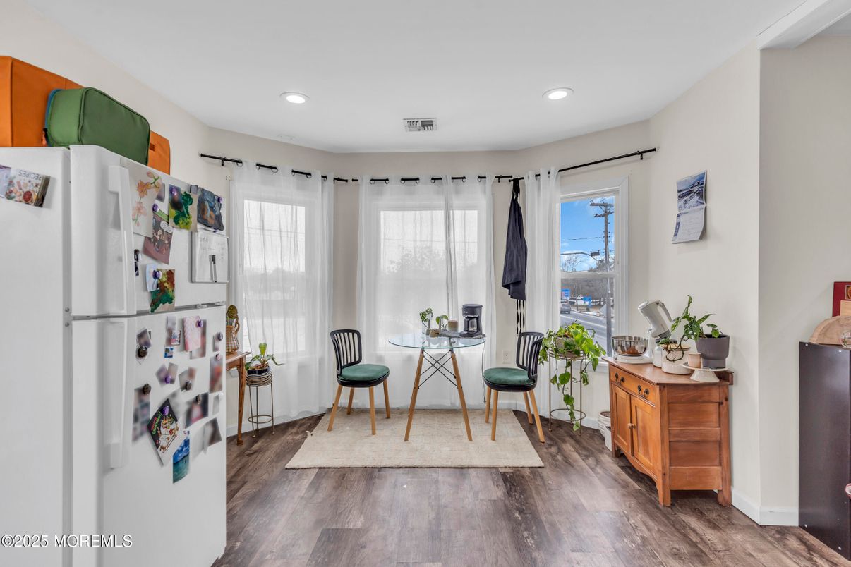 Dining room, Interior, Recessed Lighting, Wood Texture Flooring