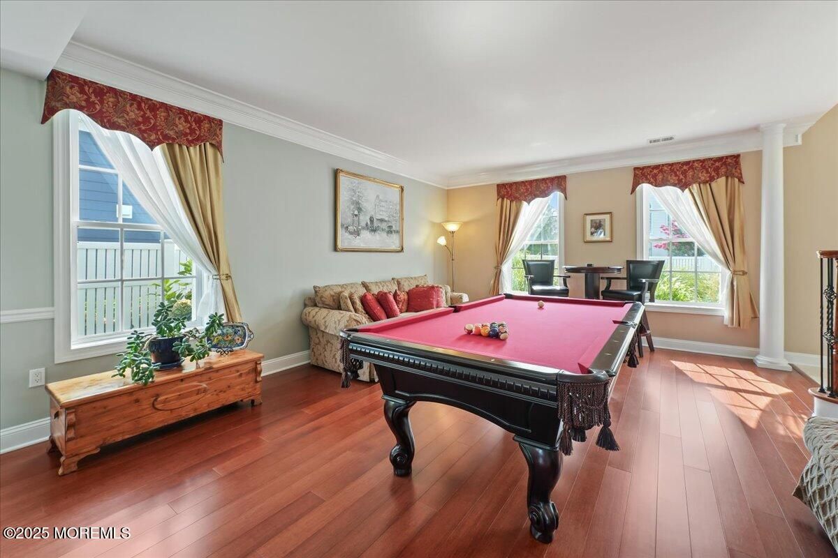 Billiard Table, Game Room, Interior, Wood Texture Flooring