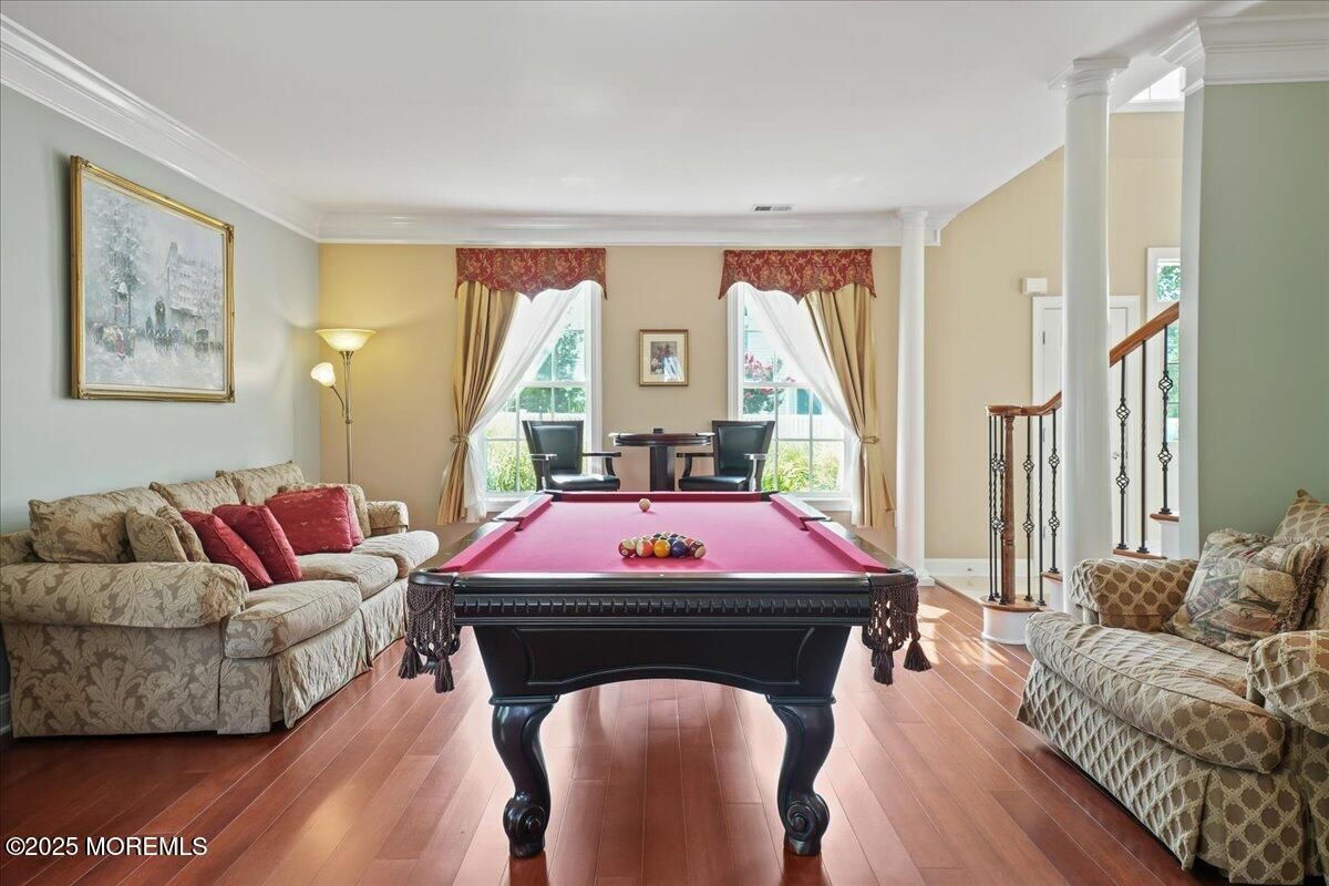 Billiard Table, Game Room, Interior, Wood Texture Flooring