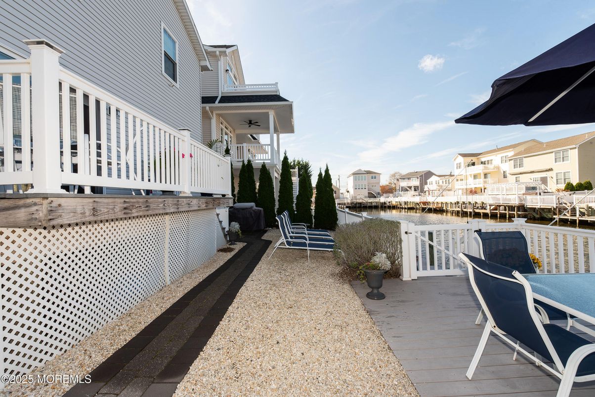 Exterior, Lake, Water