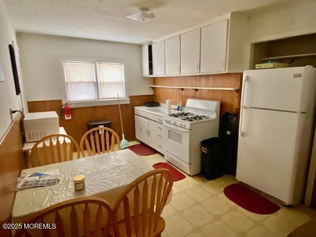 Dining room, Interior, Kitchen