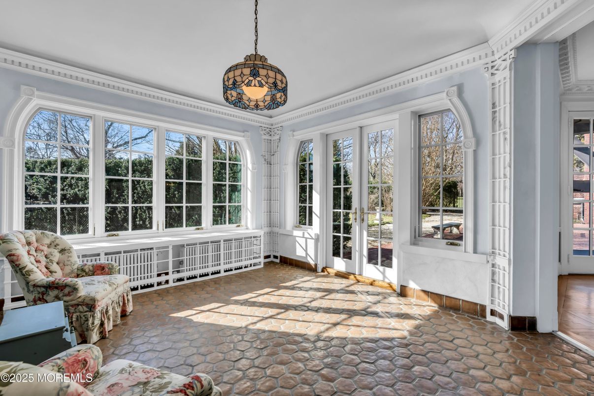 Interior, Pendant Lights, Sun Room