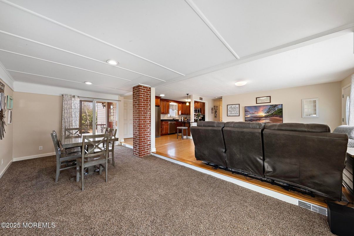 Dining room, Interior, Kitchen, Living room, Recessed Lighting