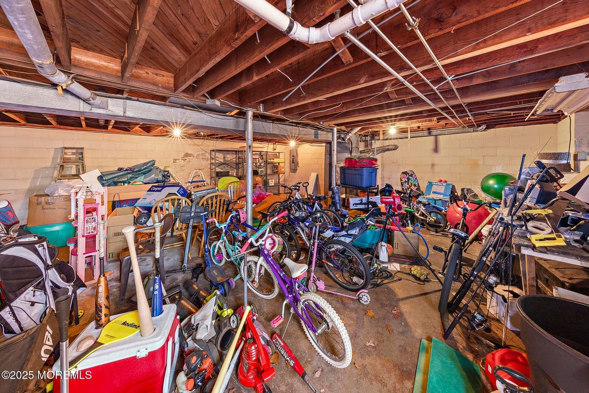 Garage, Interior, Stone Walls, Wooden Beams