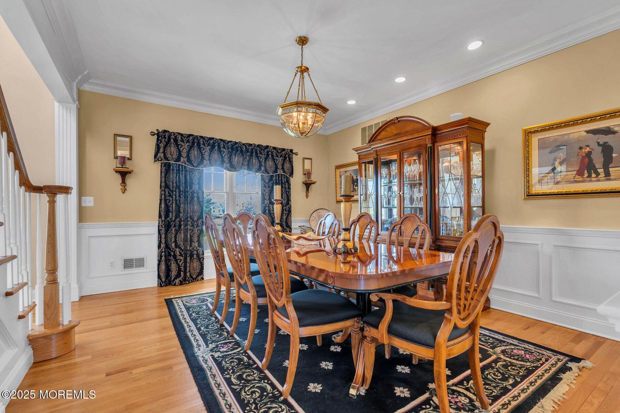 Dining room, Interior, Recessed Lighting, Wood Texture Flooring