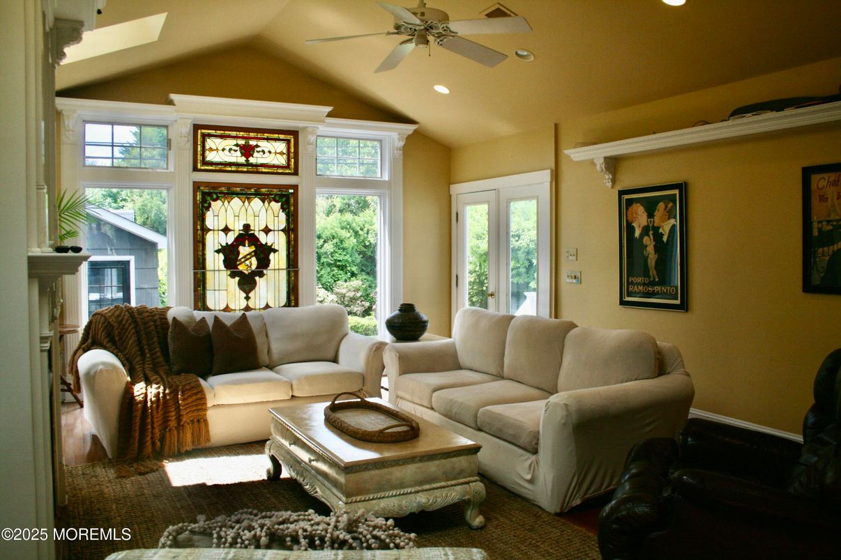 Fireplace, Interior, Living room, Recessed Lighting
