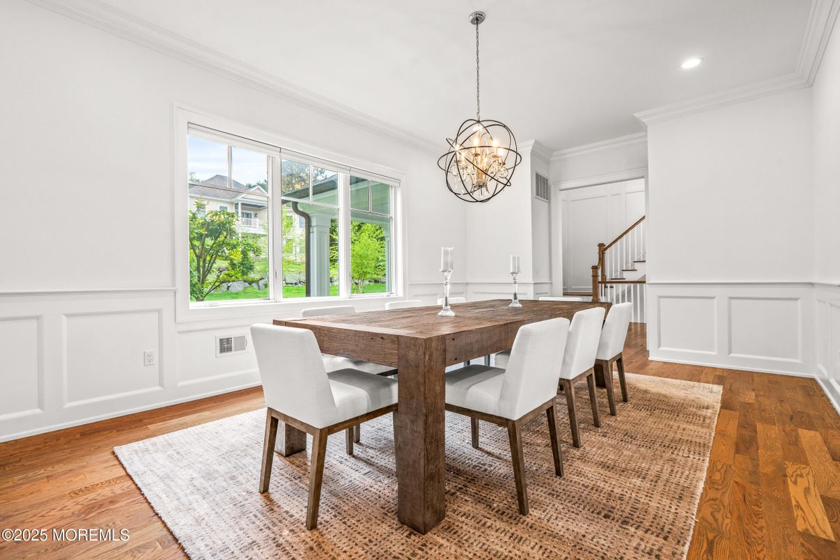 Chandelier, Dining room, Interior, Recessed Lighting, Wood Texture Flooring