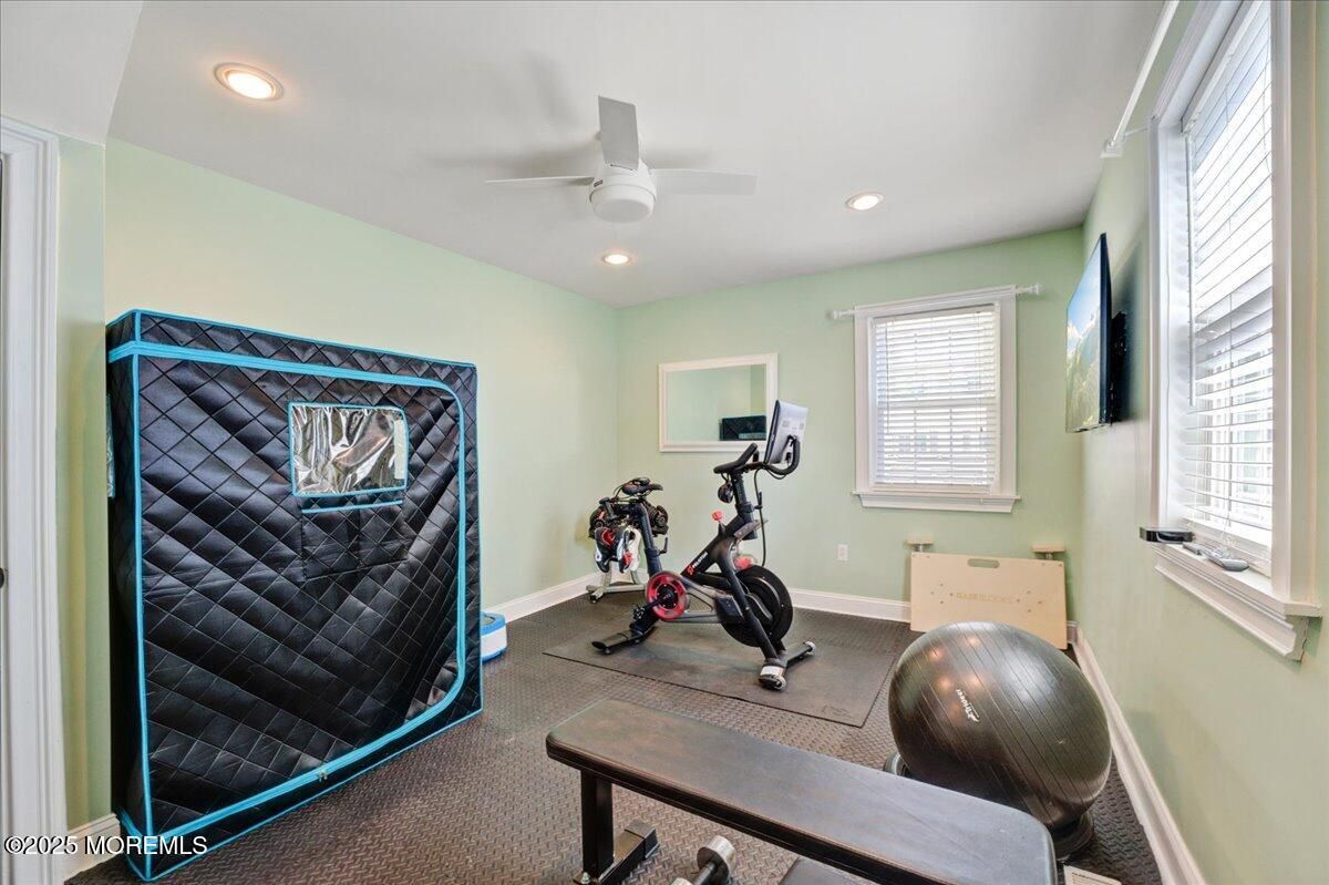 Fitness Equipment, Interior, Recessed Lighting