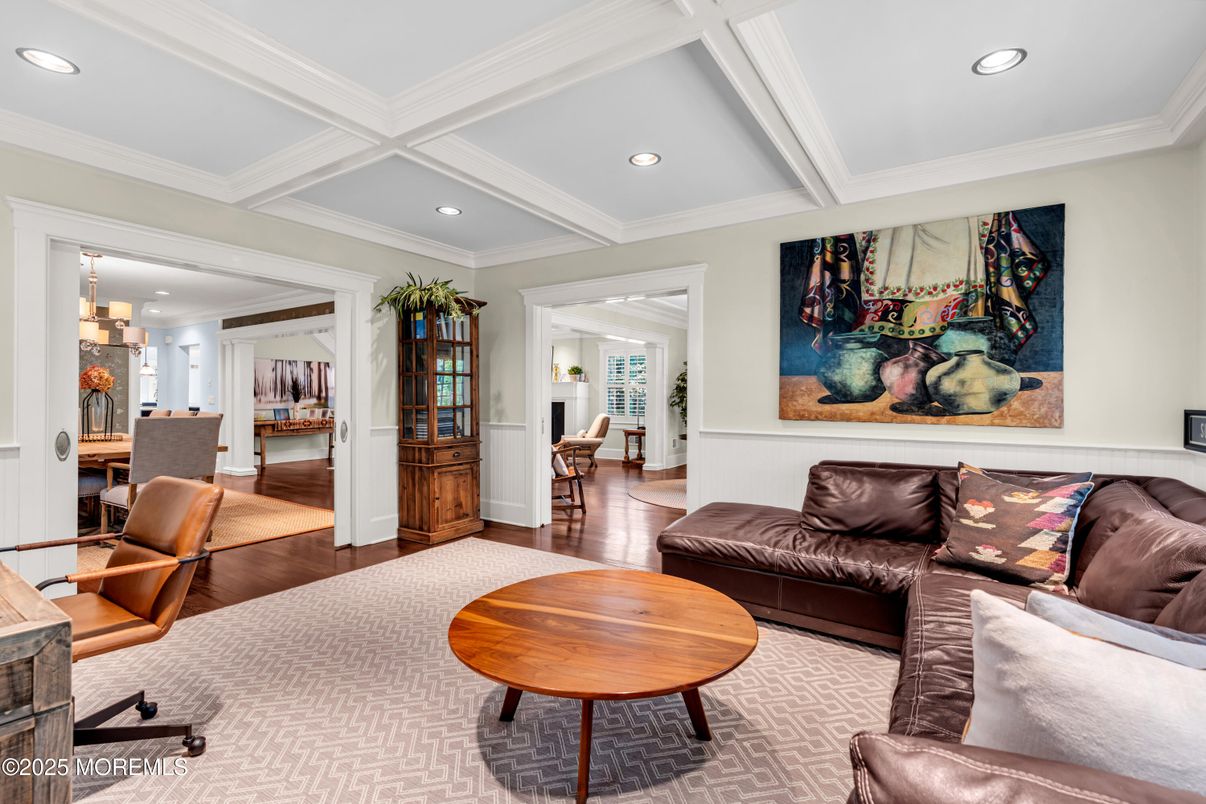 Home Office, Interior, Living room, Recessed Lighting, Wood Texture Flooring