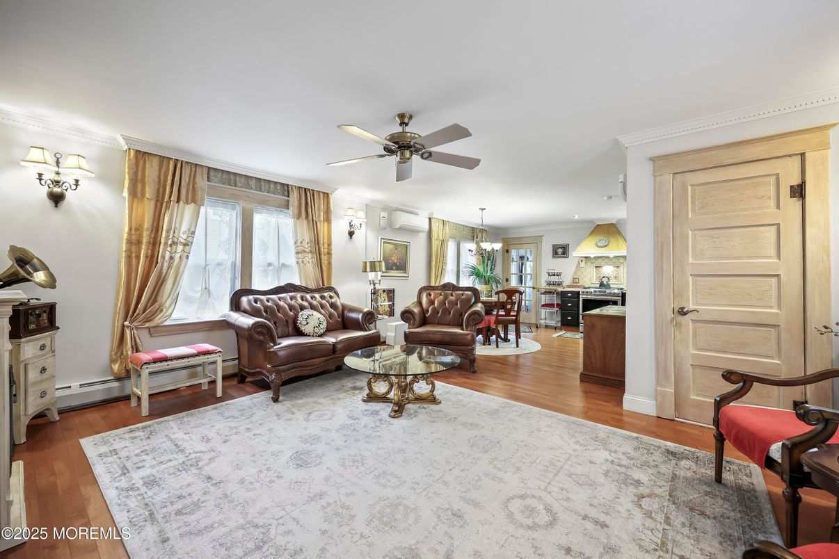Chandelier, Dining room, Interior, Kitchen, Living room, Recessed Lighting, Wood Texture Flooring