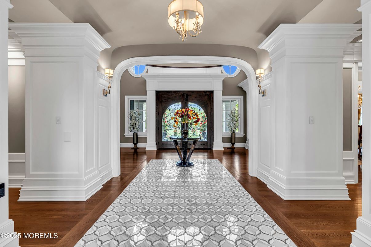 Chandelier, Interior, Wood Texture Flooring