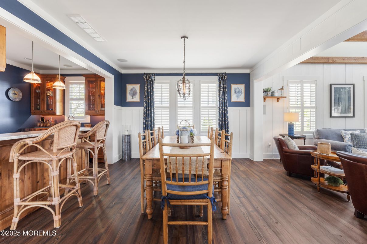 Dining room, Interior, Living room, Pendant Lights, Wood Texture Flooring