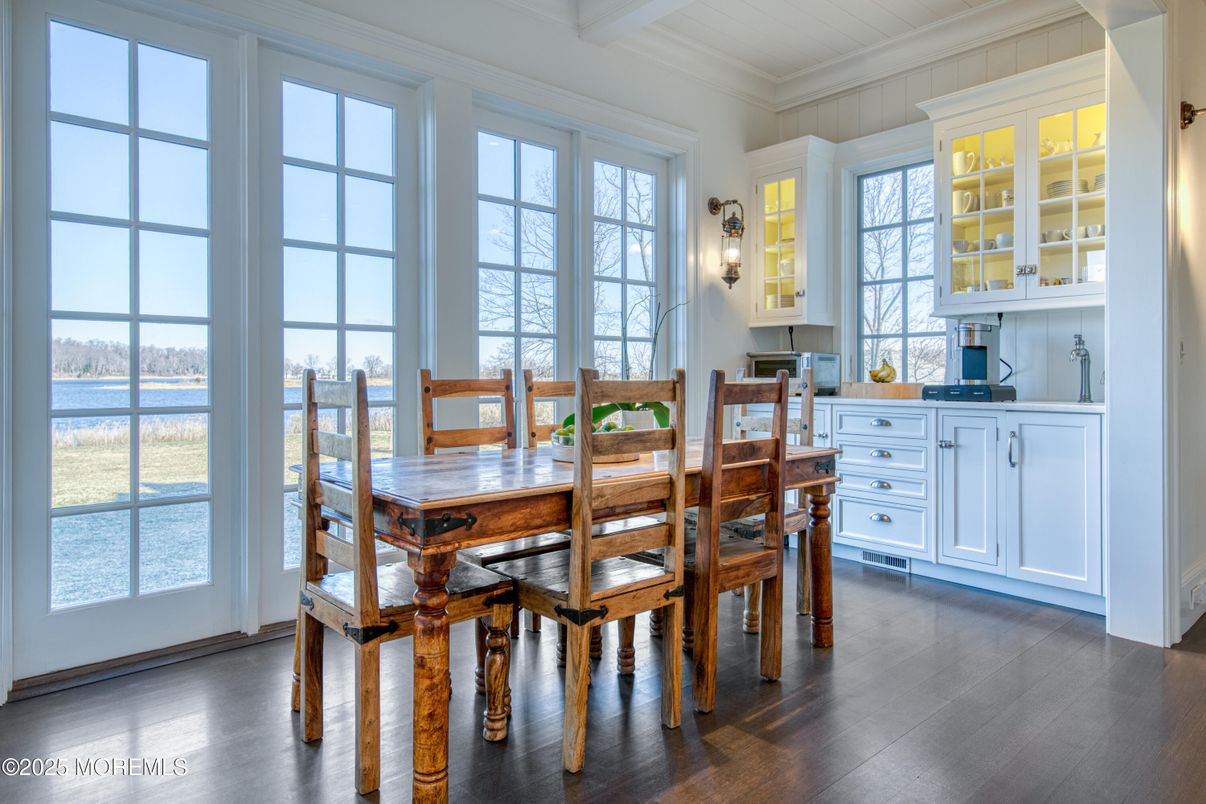 Dining room, Interior, Wood Texture Flooring