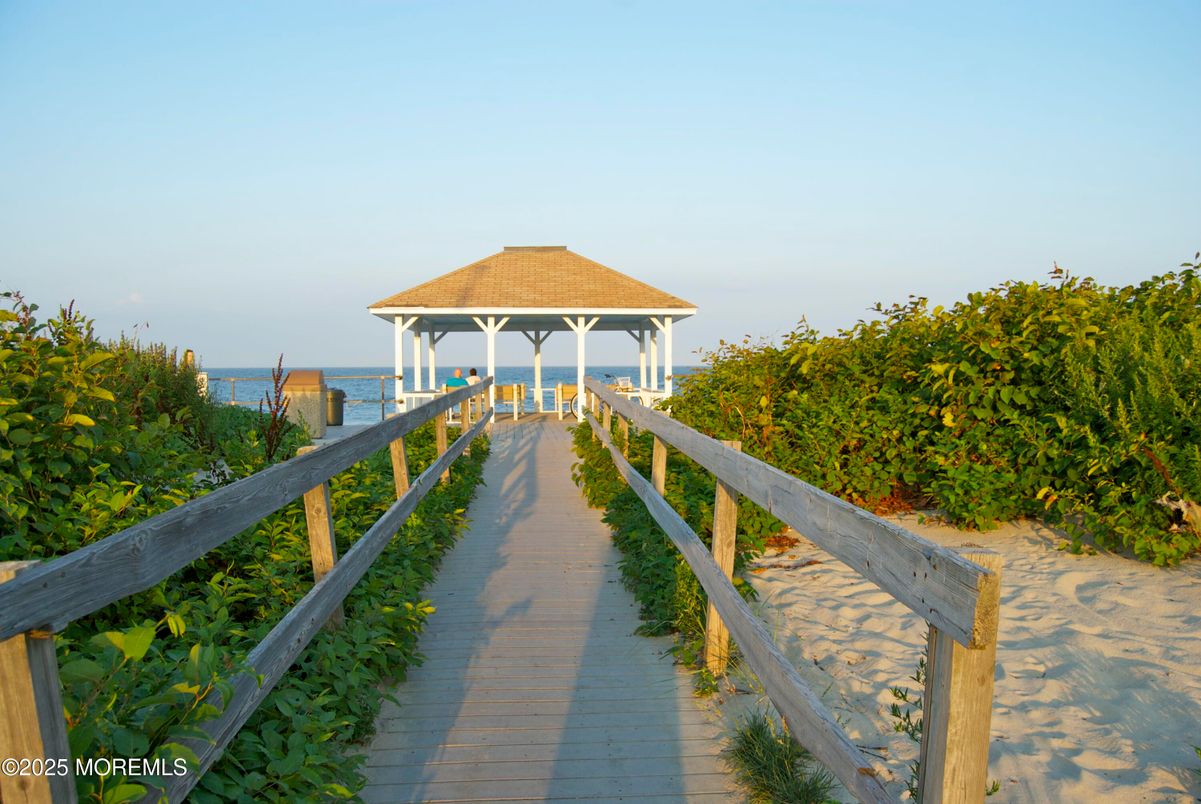 Exterior, Water