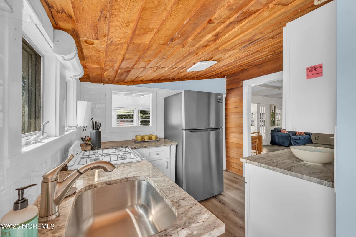 Interior, Kitchen, Wooden Ceilings, Wood Texture Flooring