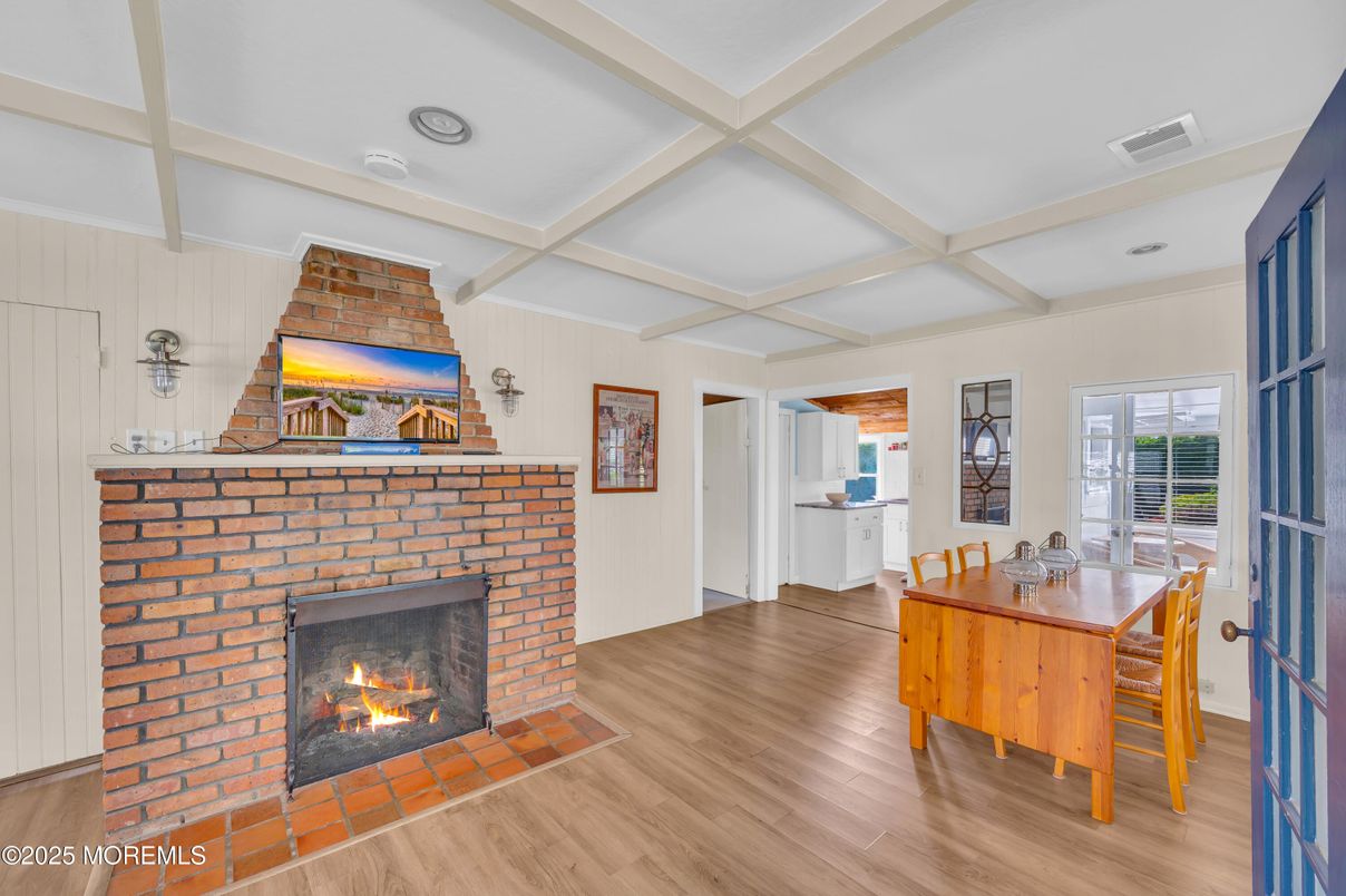 Dining room, Fireplace, Interior, Wood Texture Flooring