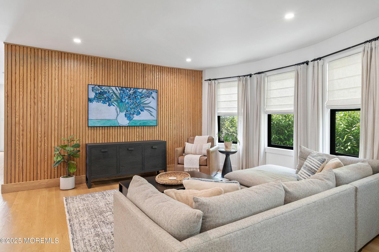 Interior, Living room, Recessed Lighting, Wood Texture Flooring, Wooden Walls