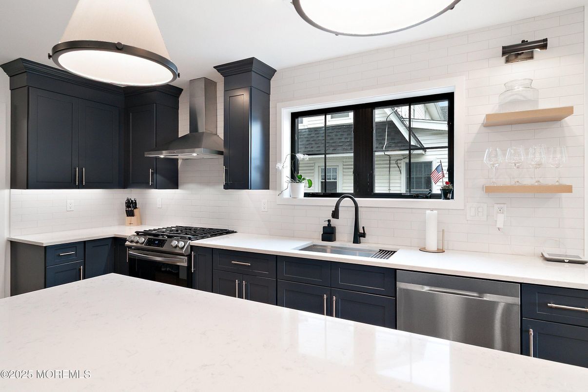 Interior, Kitchen, Stainless Steel Appliances