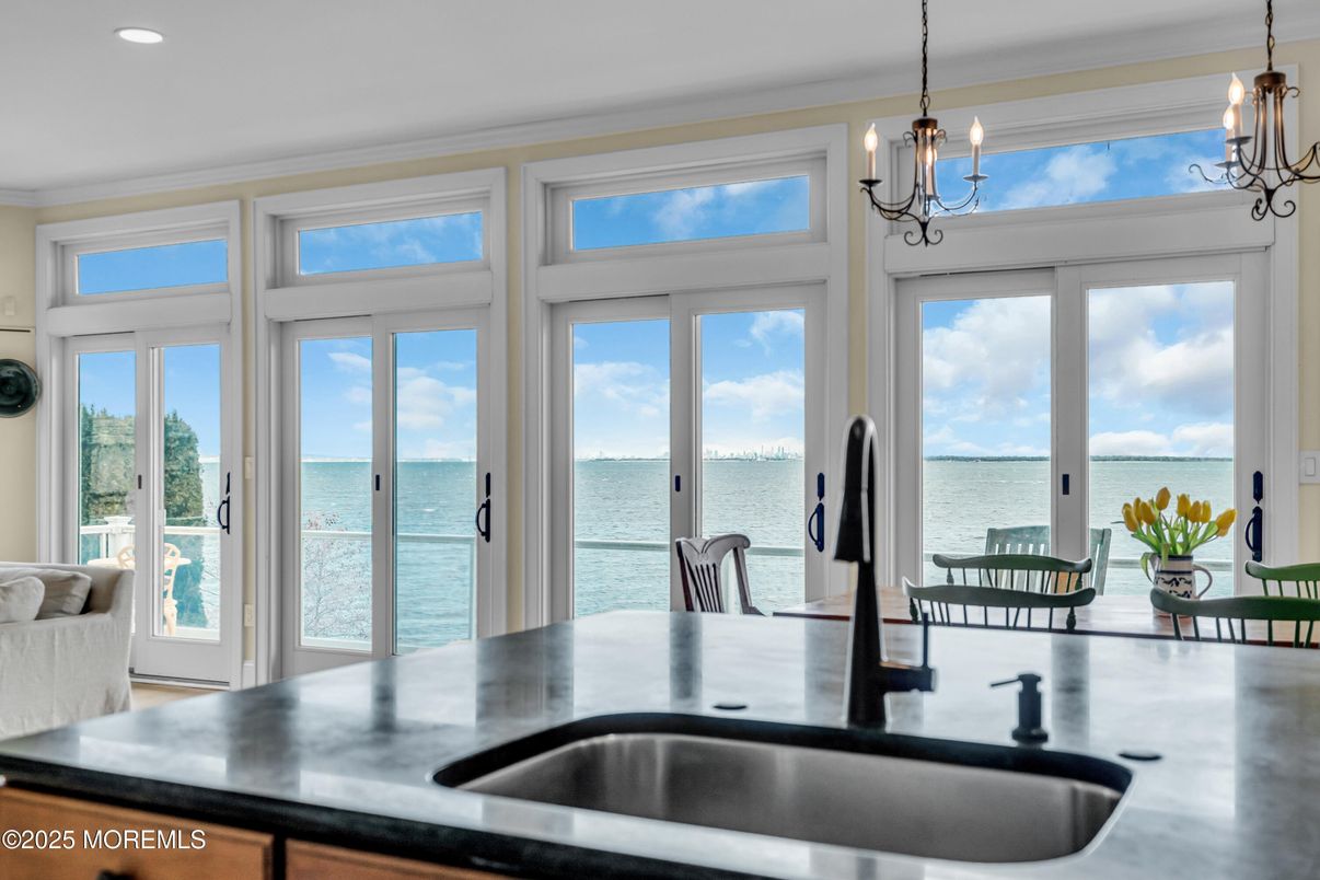 Interior, Pendant Lights, Recessed Lighting, Water
