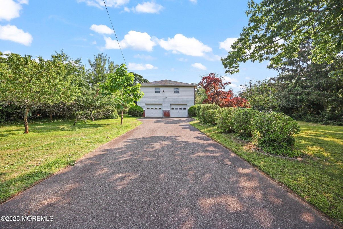 Backyard, Detached Garage, Exterior