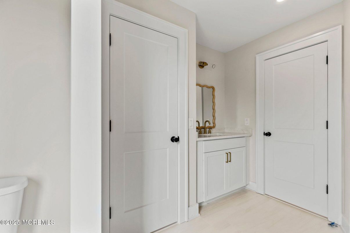Bathroom, Interior, Recessed Lighting, Wood Texture Flooring