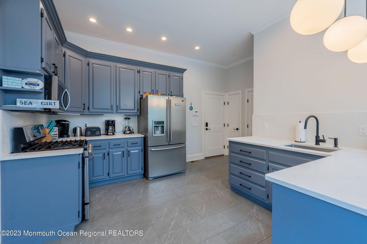 Interior, Kitchen, Recessed Lighting