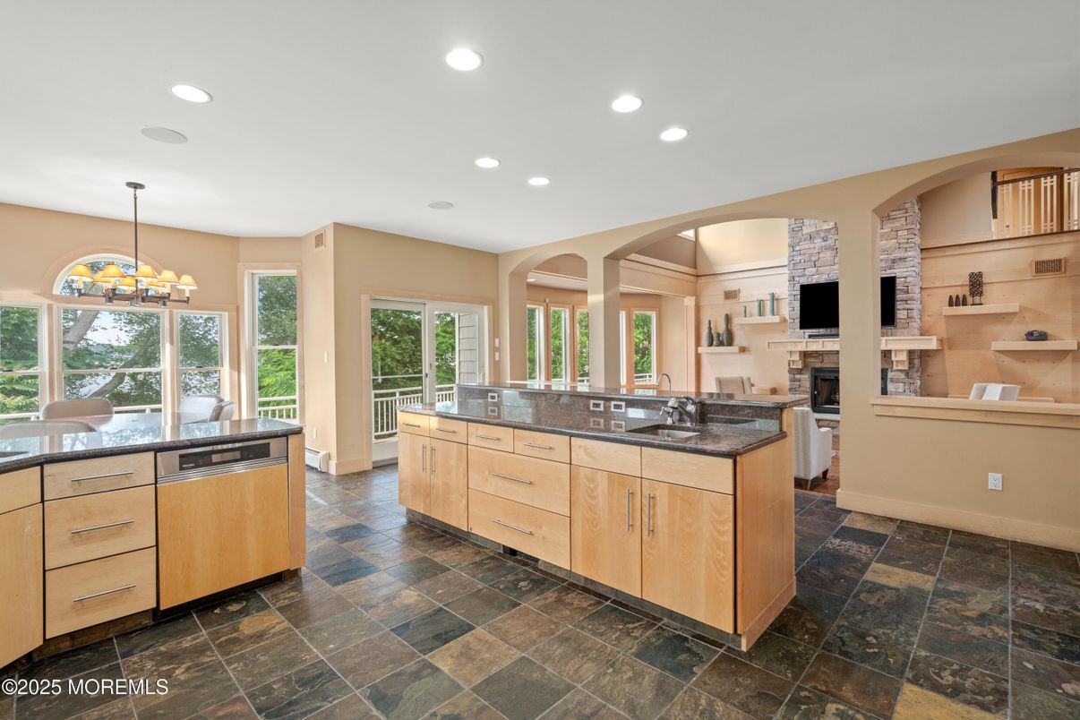 Fireplace, Interior, Kitchen, Pendant Lights, Recessed Lighting