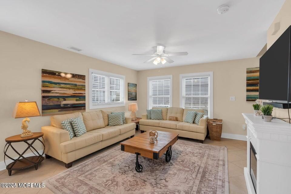 Interior, Living room