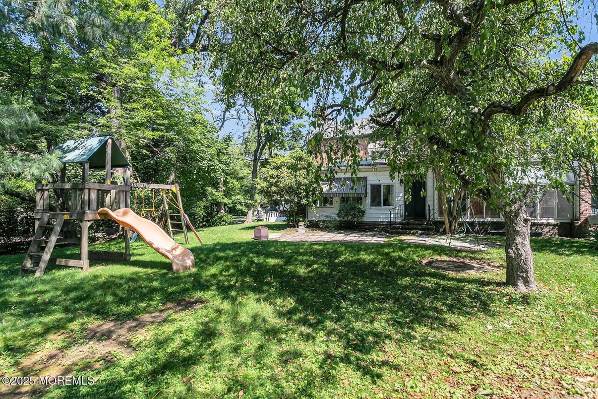 Backyard, Exterior, Playground