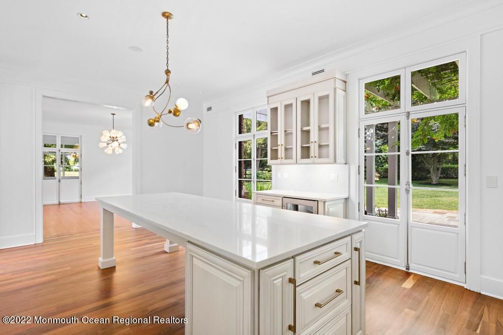Chandelier, Interior, Kitchen, Pendant Lights, Recessed Lighting, Wood Texture Flooring