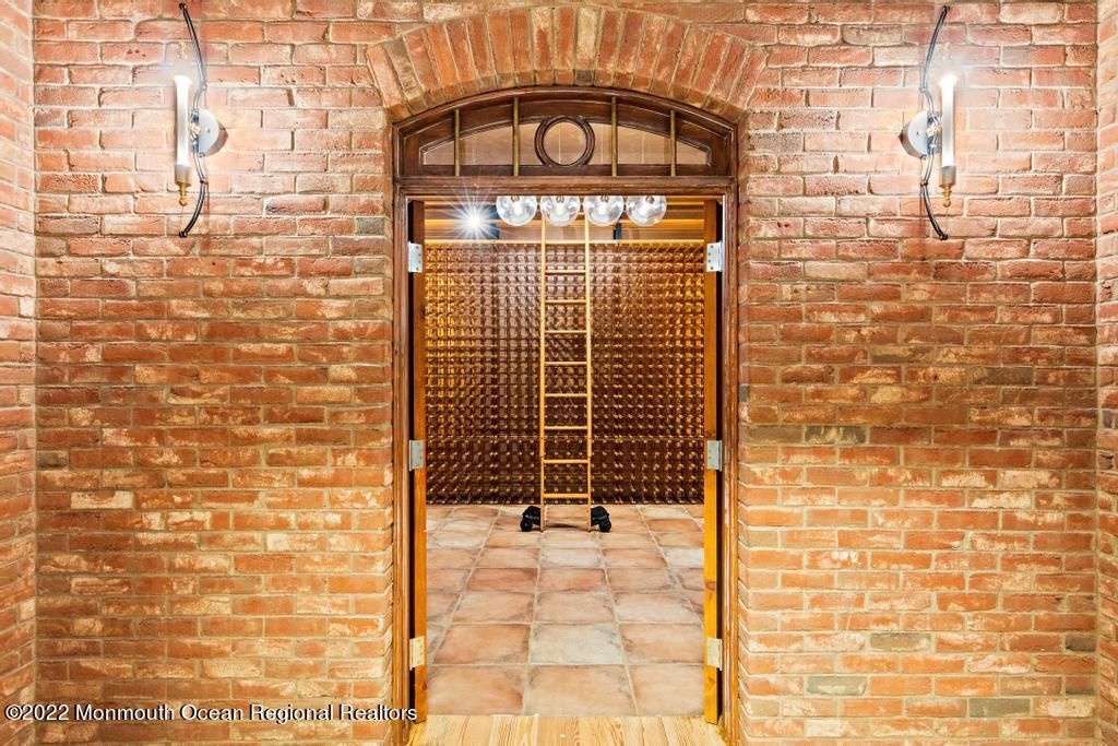Interior, Wine Storage