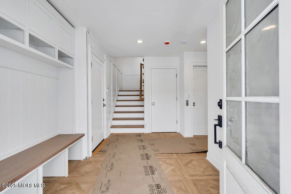 Interior, Recessed Lighting, Walk-in Closets, Wood Texture Flooring