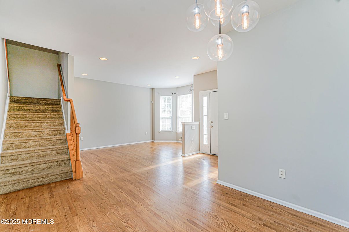 Empty room, Interior, Pendant Lights, Recessed Lighting, Wood Texture Flooring