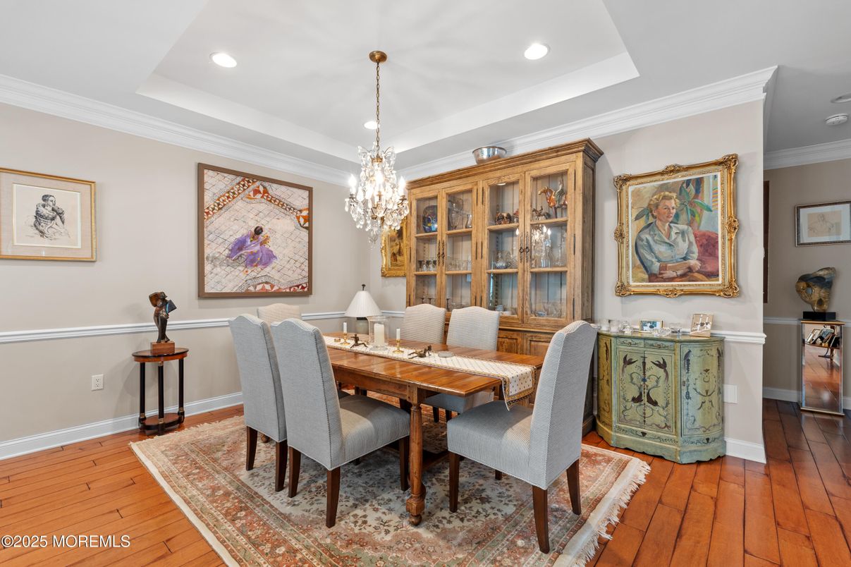 Chandelier, Dining room, Interior, Recessed Lighting, Wood Texture Flooring
