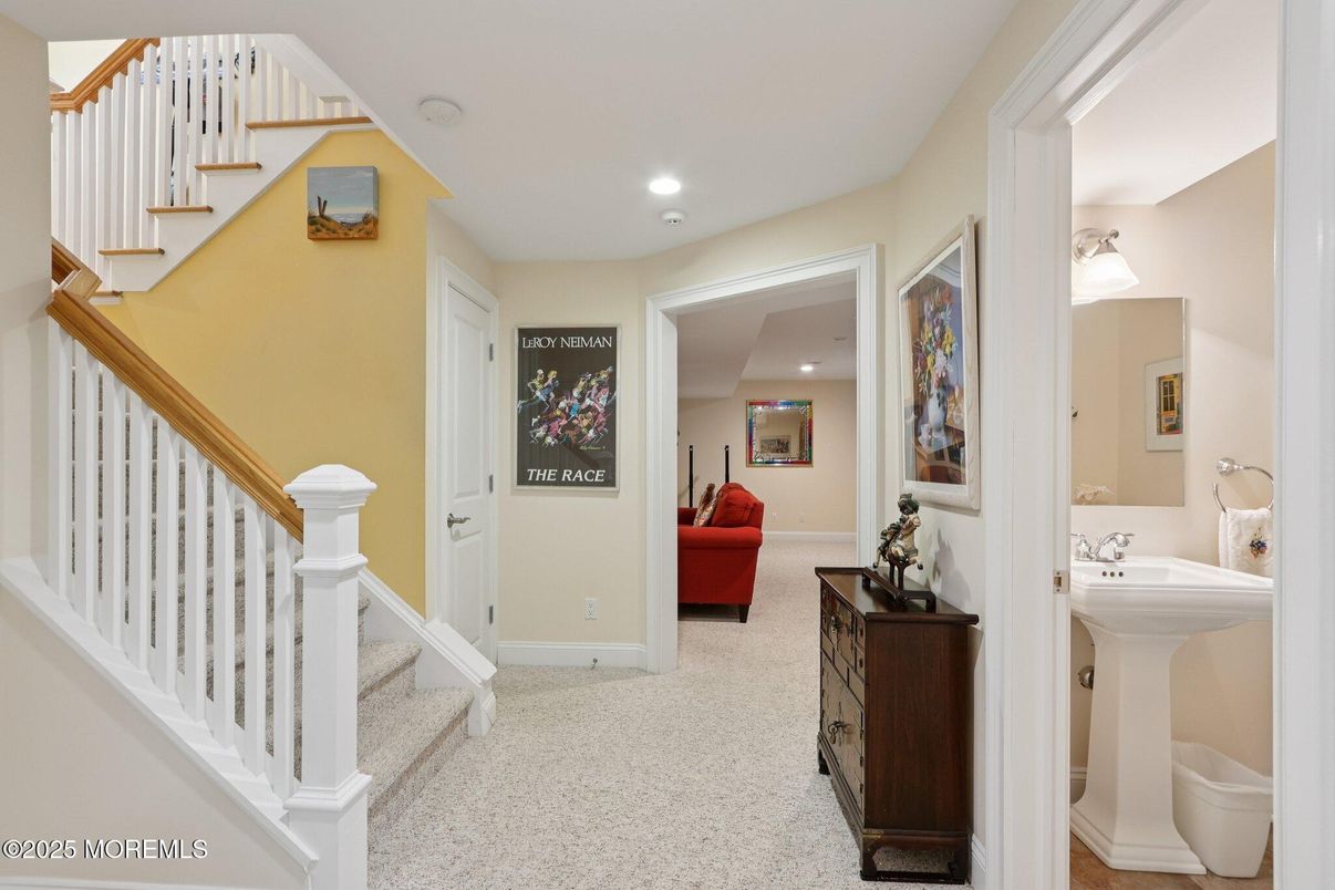 Interior, Recessed Lighting