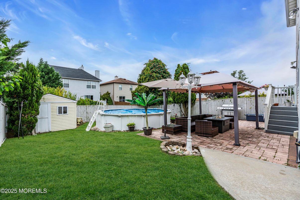 Backyard, Exterior, Pool