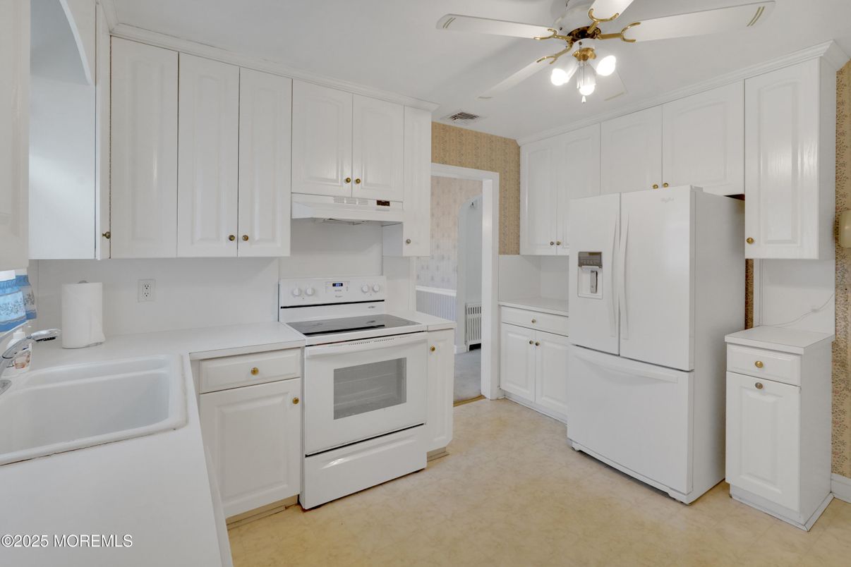 Interior, Kitchen