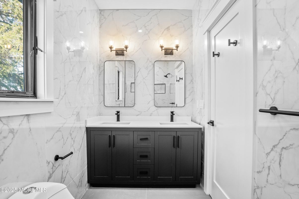 Bathroom, Dual Sink Vanities, Interior, Marble Walls