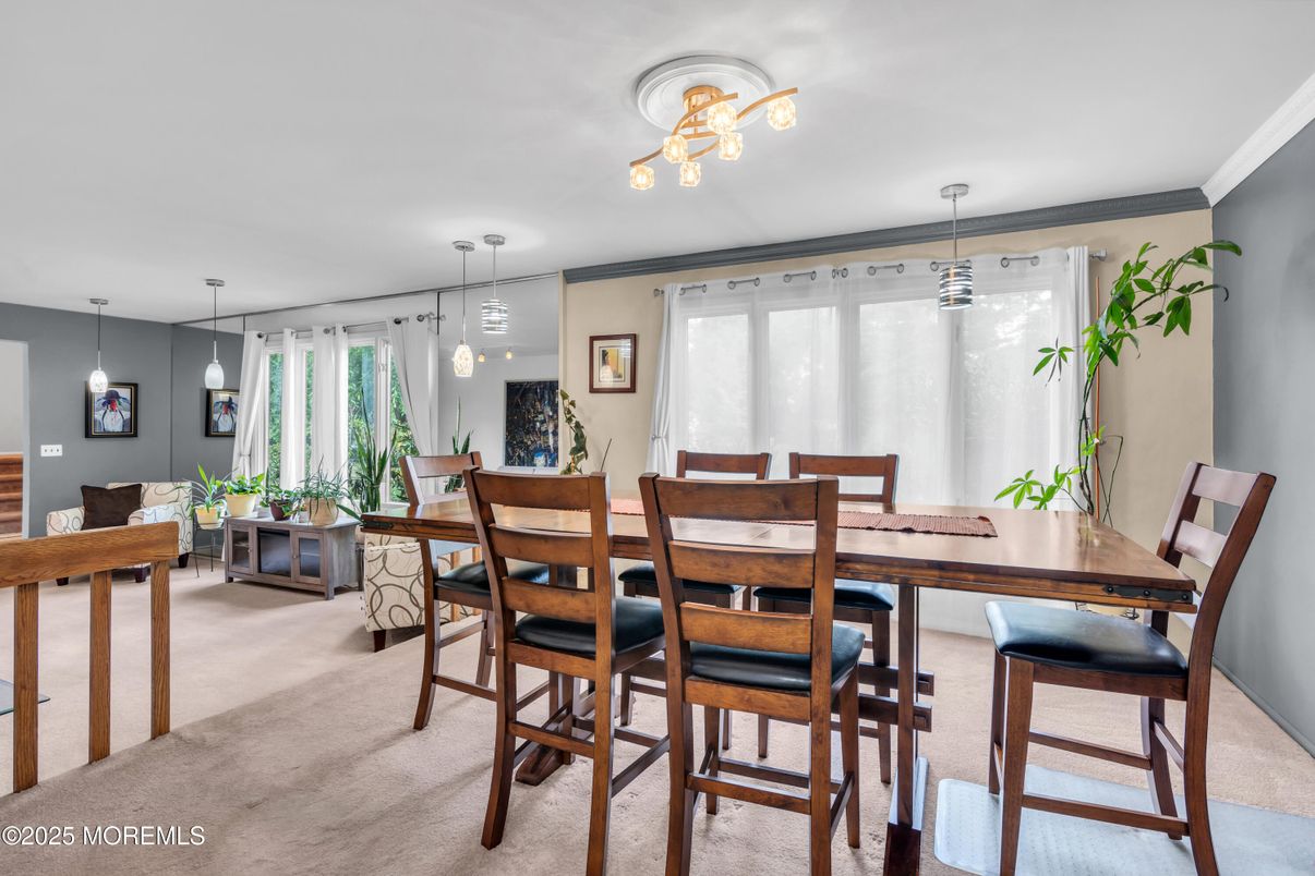 Dining room, Interior, Pendant Lights