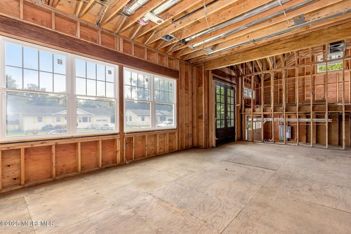 Empty room, Interior, Wooden Beams, Wooden Ceilings, Wooden Walls