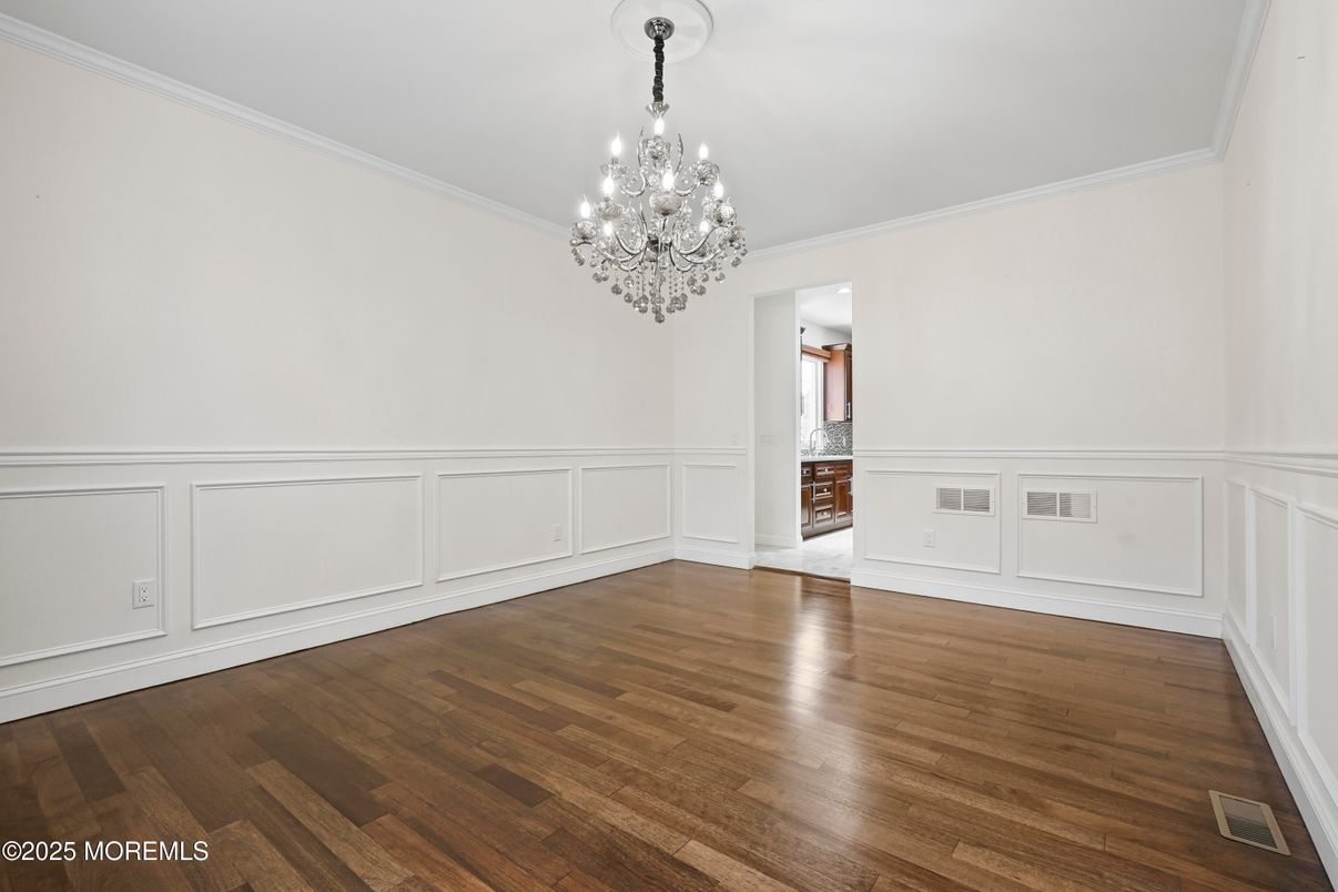 Chandelier, Empty room, Interior, Wood Texture Flooring