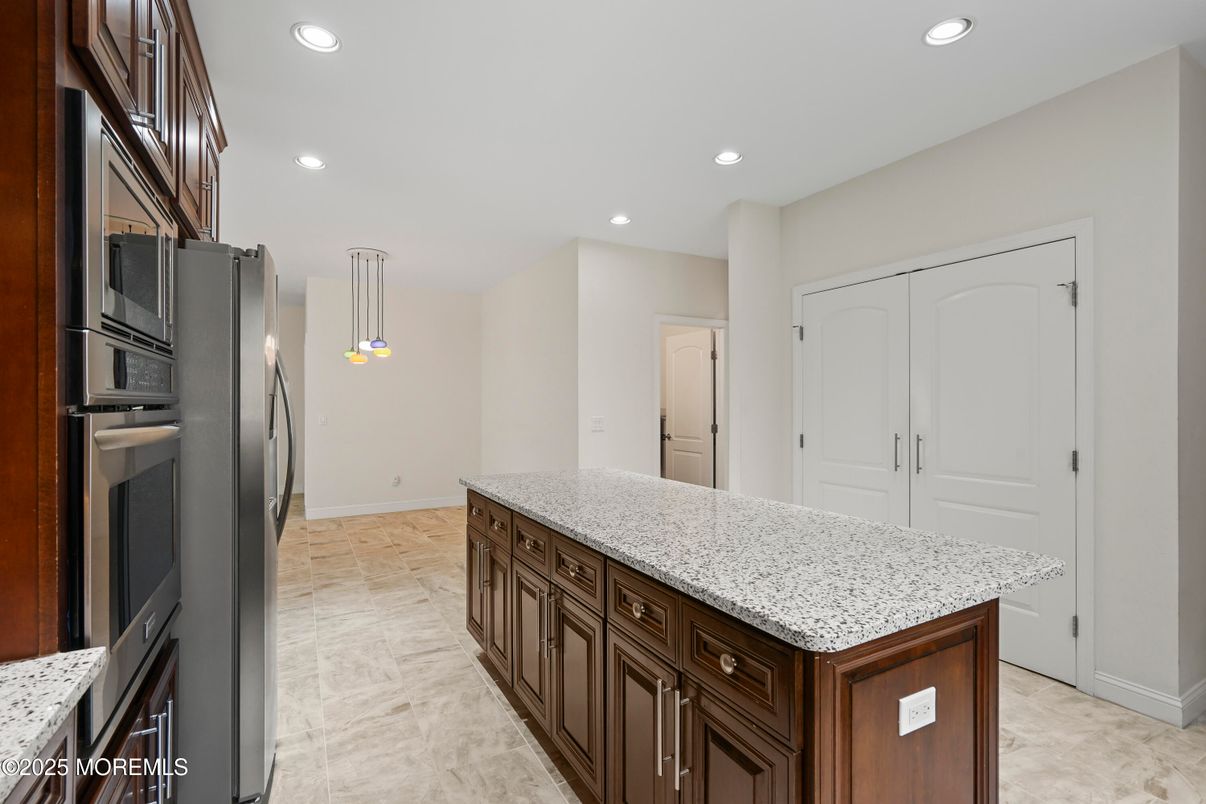 Interior, Kitchen, Pendant Lights, Recessed Lighting
