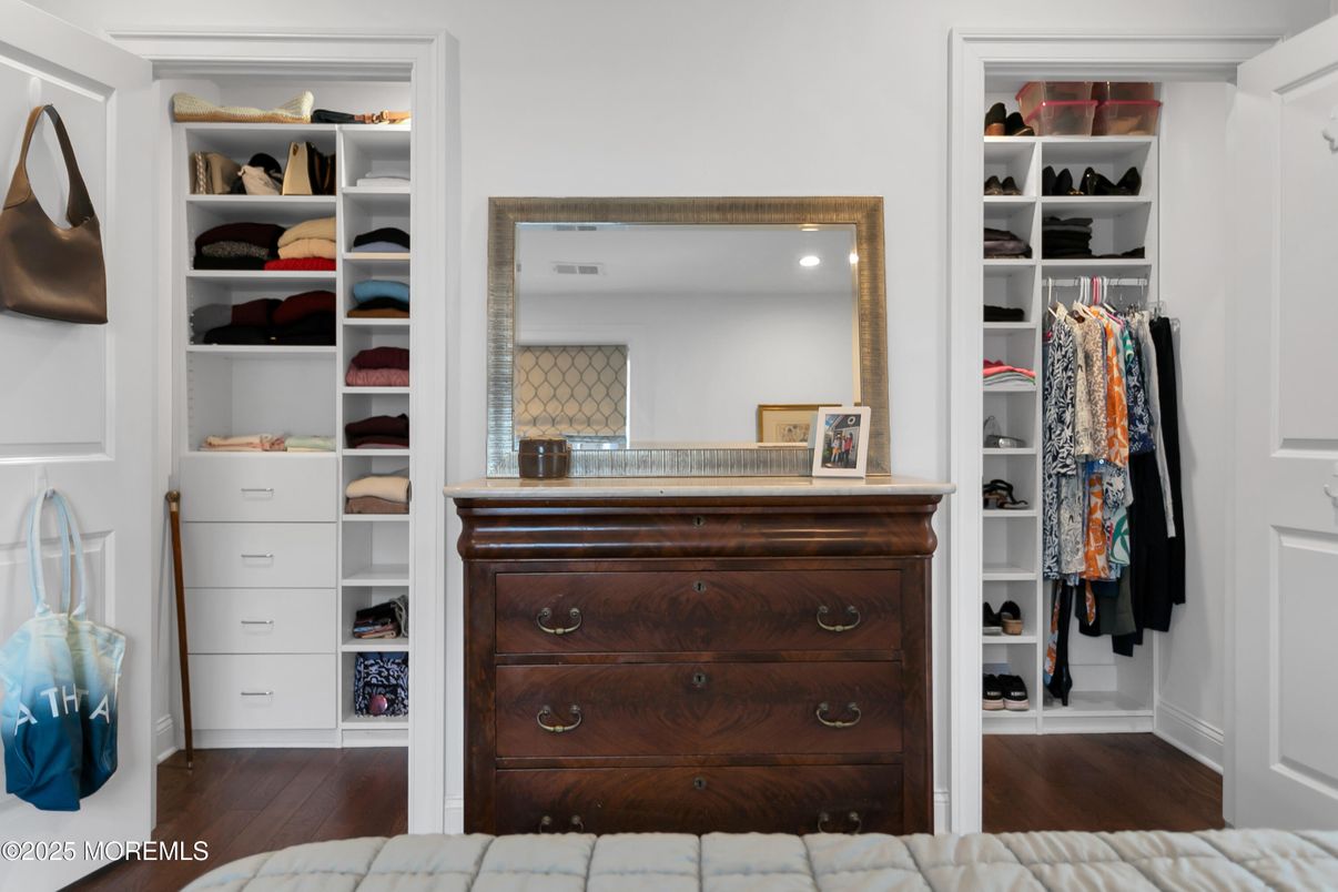 Interior, Recessed Lighting, Walk-in Closets, Wood Texture Flooring