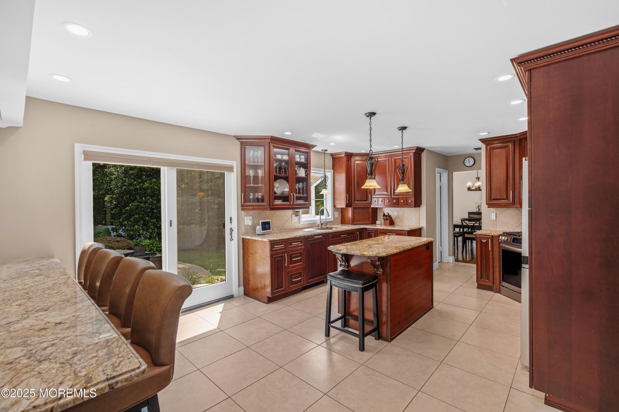 Interior, Kitchen, Pendant Lights, Recessed Lighting