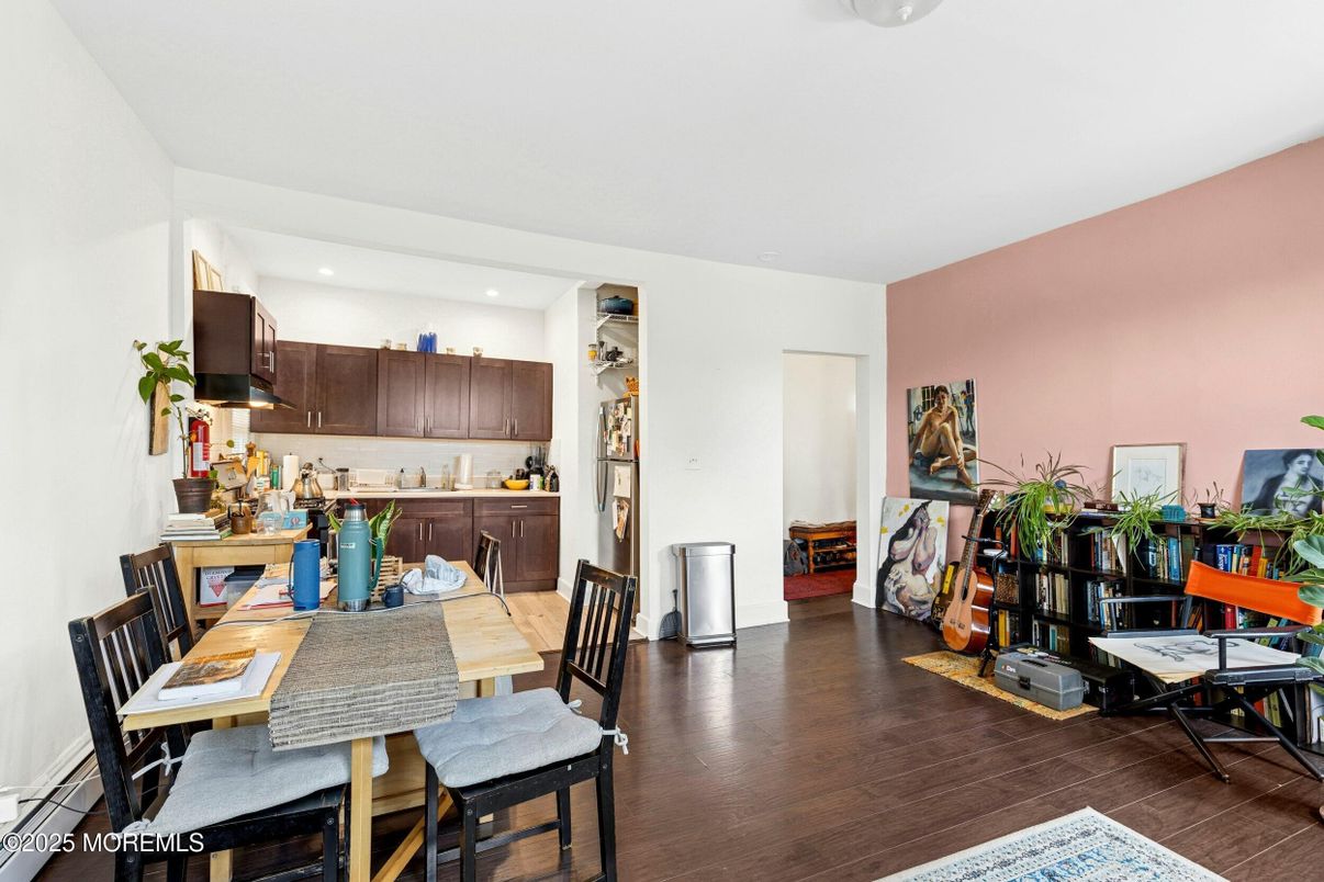Dining room, Interior, Kitchen, Recessed Lighting, Wood Texture Flooring